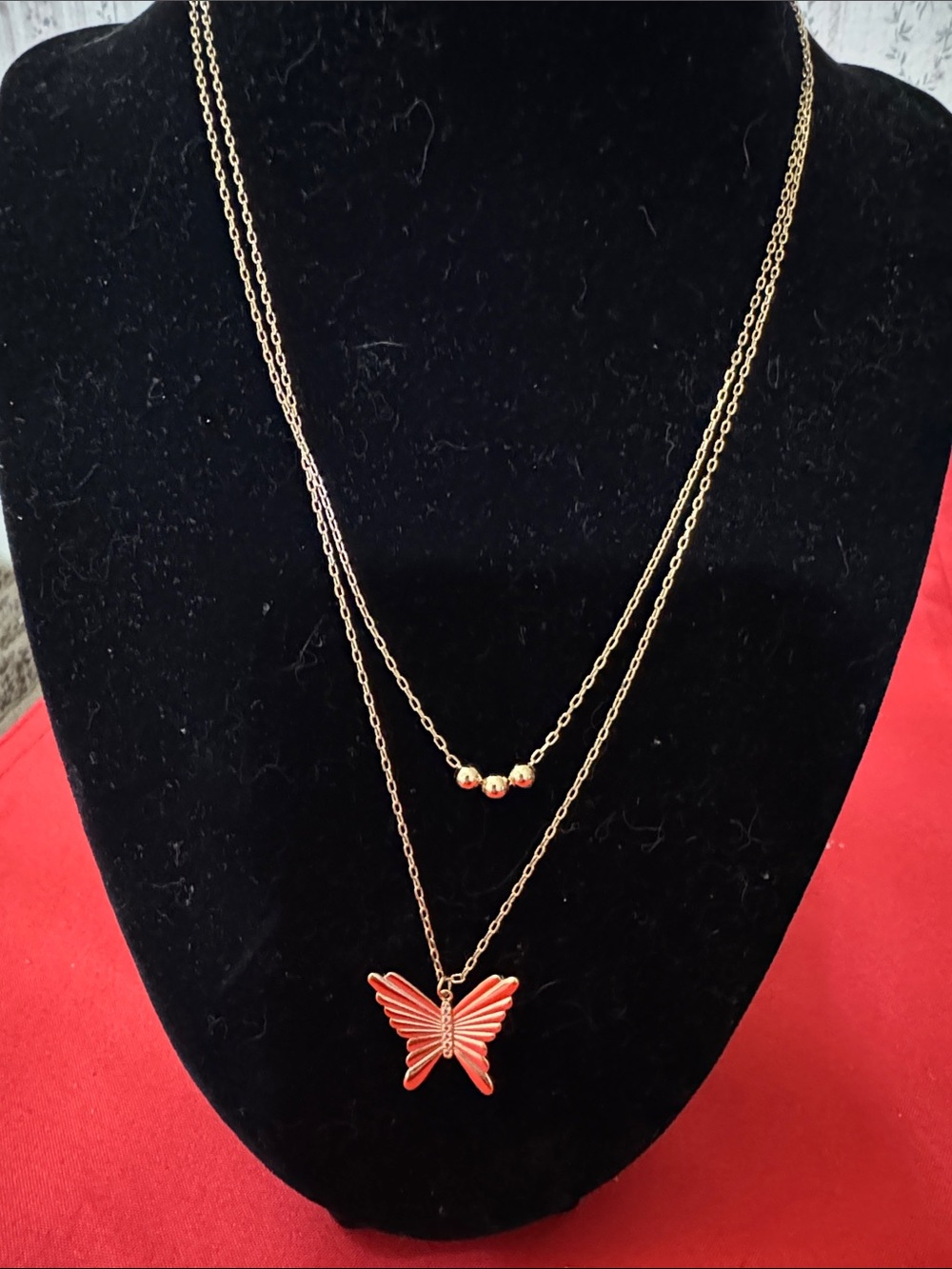 Delicate 18k Gold Over Brass Butterfly Necklace Good cond